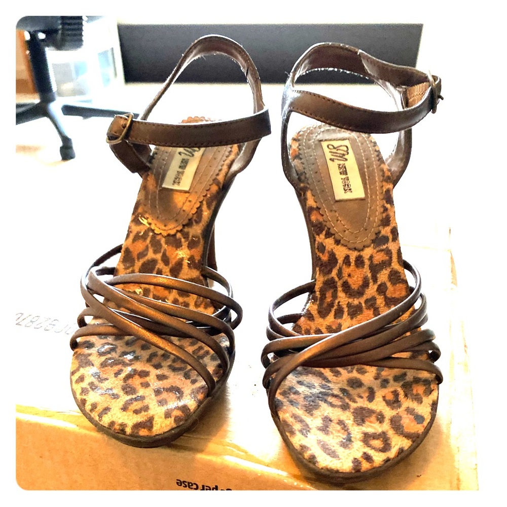 Leapard high heels
